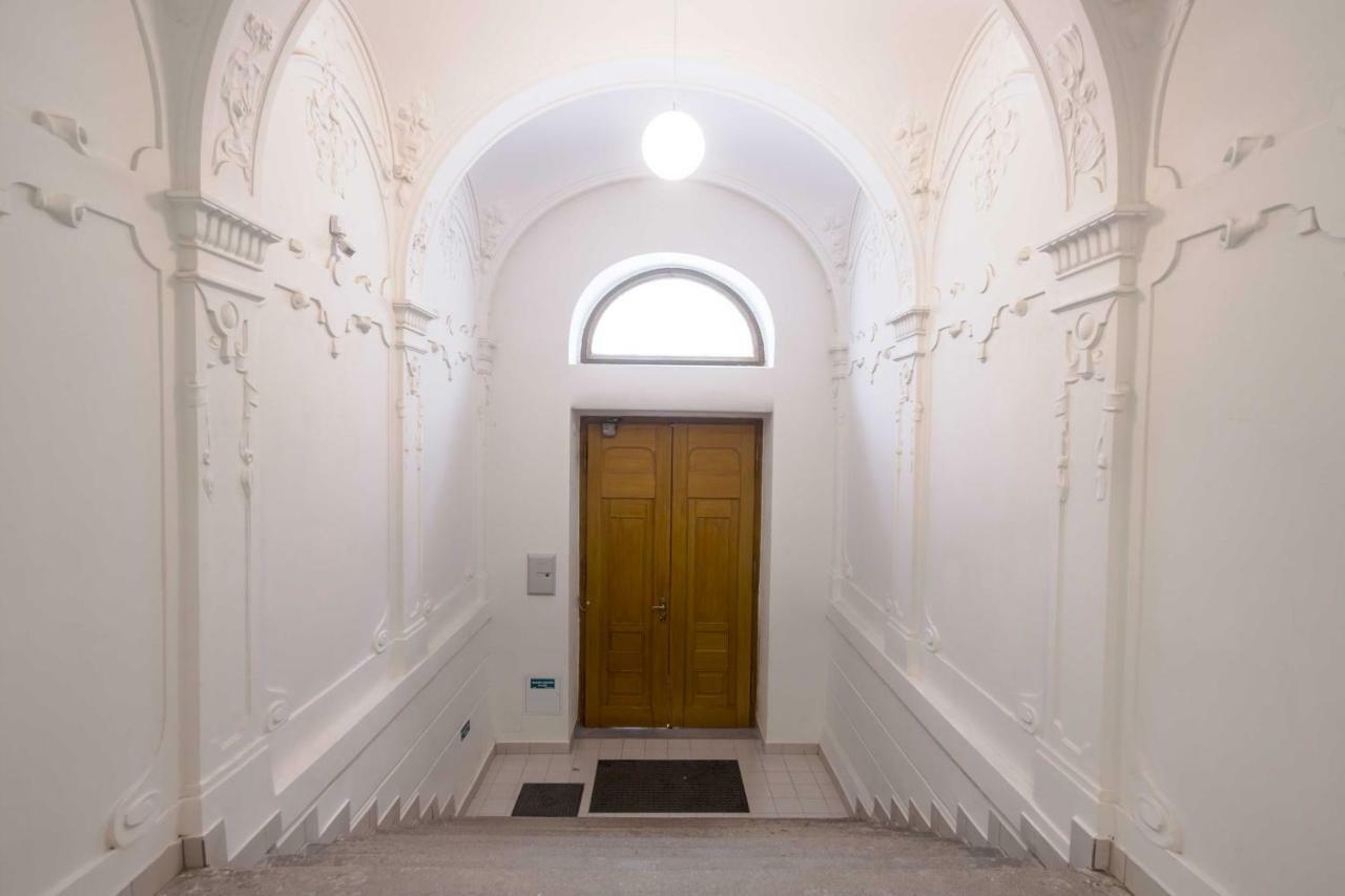 Appartement Ruterra With Private Terrace Prague